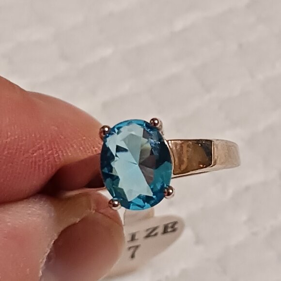 Blue Topaz Silver Solitaire Fashion Ring Size 7 NWOT - Picture 4 of 11
